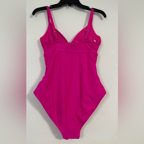 Essentials by CATALINA  Pink One Piece Swimsuit with Ruched Bodice Size M (8-10) - Picture 2 of 9